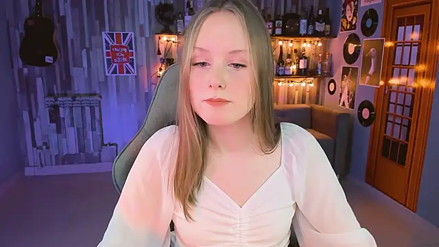 VivienLeeigh online show from March 2025 07:22:02 PM