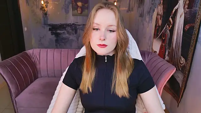 VivienLeeigh online show from April 2026 05:32:02 AM