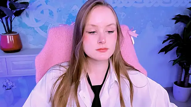 VivienLeeigh online show from October 2025 01:45:01 PM