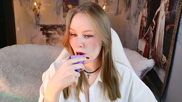 VivienLeeigh online show from March 2026 05:02:02 AM