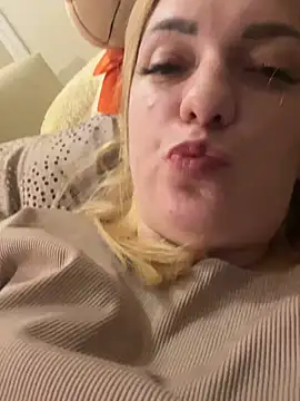 milla banny online show from January 2025 10:37:02 PM