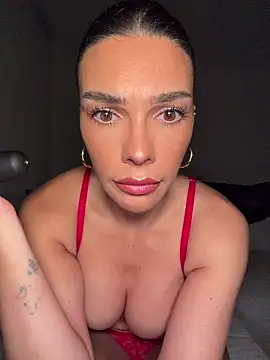 krissiswrld- online show from February 2026 07:14:02 PM