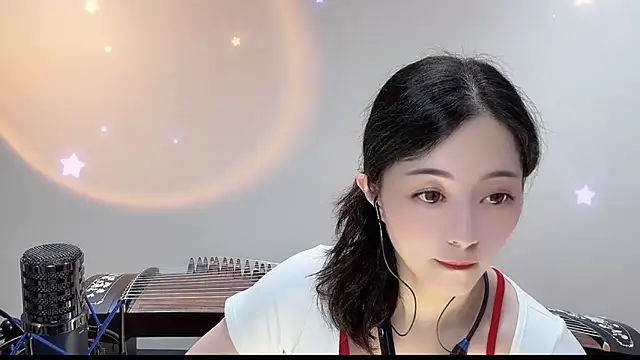 Tian-xin-999 online show from September 2025 03:44:02 PM