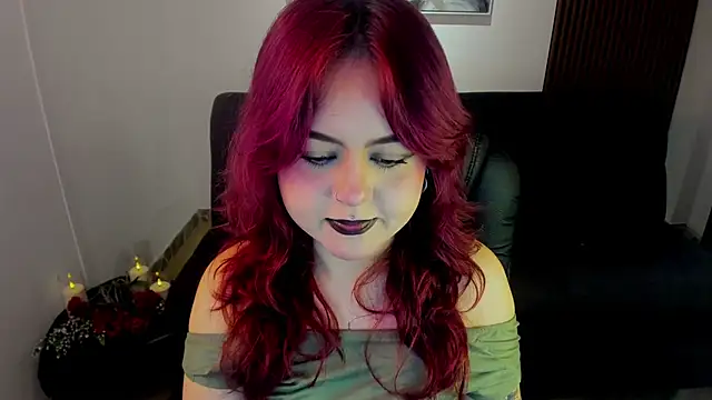 crimson tati  online show from October 2025 04:35:01 AM