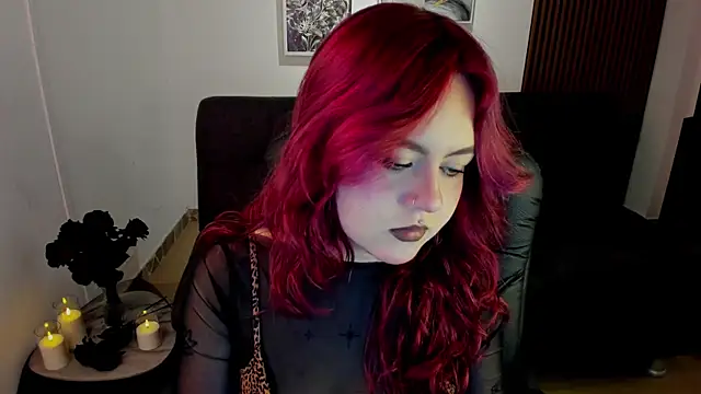 crimson tati  online show from September 2025 04:30:01 AM