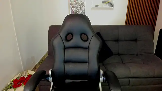 crimson tati  online show from September 2025 04:22:01 AM