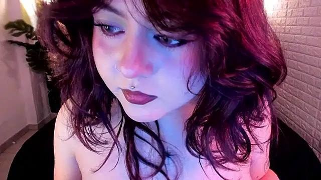 crimson tati  online show from May 2026 05:00:02 AM