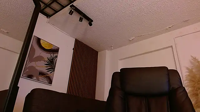 crimson tati  online show from March 2025 08:02:01 AM