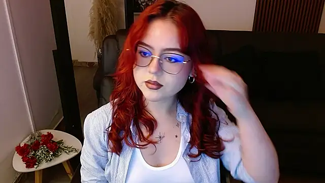 crimson tati  online show from February 2025 01:21:02 PM