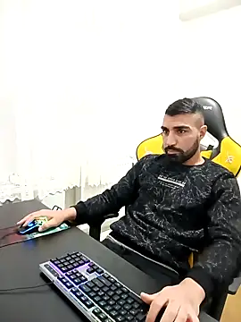 SertSikici022 online show from December 2024 08:01:01 PM
