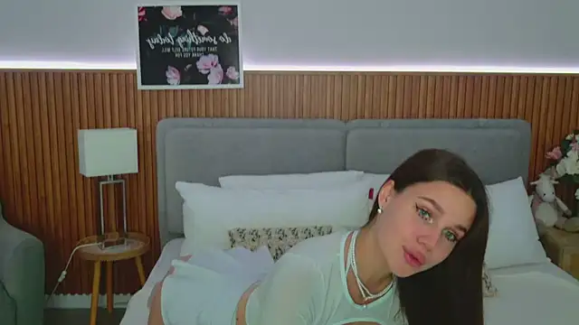 RihannaRose online show from September 2025 05:13:02 PM