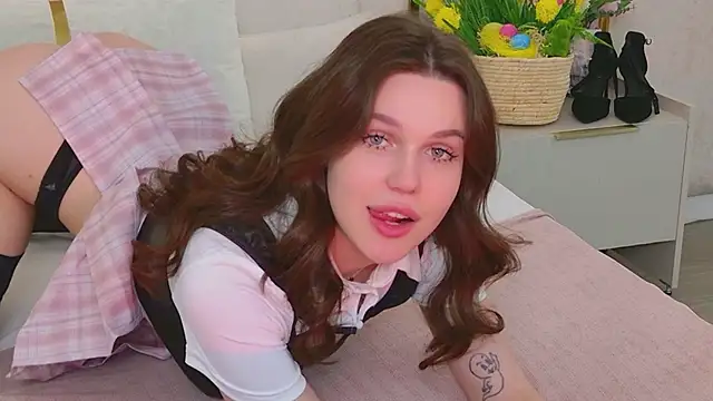 RihannaRose online show from April 2026 04:46:02 PM