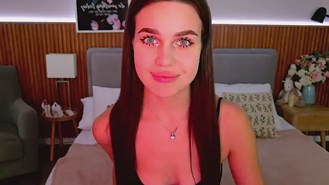 RihannaRose online show from October 2025 05:13:02 PM