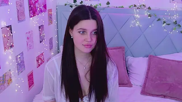 RihannaRose online show from March 2025 08:10:02 PM