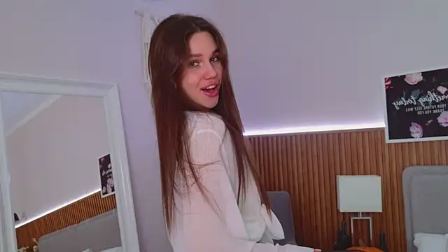 RihannaRose online show from October 2025 05:12:01 PM