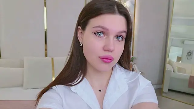 RihannaRose online show from March 2026 04:51:02 PM