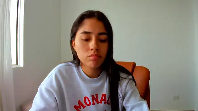AriaMontgomery online show from April 2026 06:14:02 PM