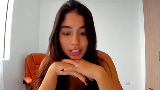 AriaMontgomery online show from February 2026 10:43:01 PM