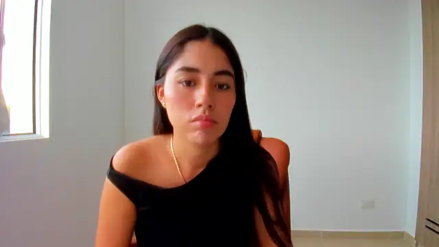 Snapshot of AriaMontgomery chatting on June 2026 09:59:01 PM AriaMontgomery online show from June 2026 09:59:01 PM
