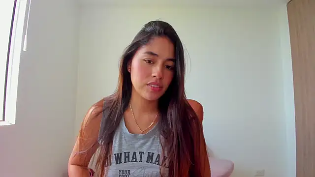 Snapshot of AriaMontgomery chatting on October 2025 04:20:01 PM AriaMontgomery online show from October 2025 04:20:01 PM