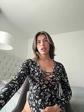 Eli818 online show from February 2025 08:06:02 PM