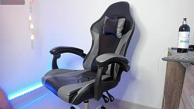 stephennolan1 online show from December 2025 04:10:02 PM