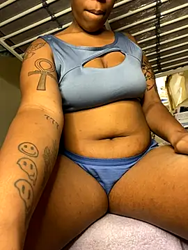 Snapshot of MsSapPhire500 chatting on October 2025 05:54:01 AM MsSapPhire500 online show from October 2025 05:54:01 AM