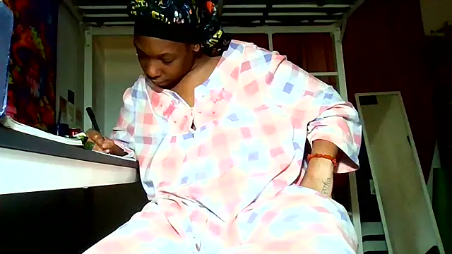 Snapshot of MsSapPhire500 chatting on September 2025 06:41:01 AM MsSapPhire500 online show from September 2025 06:41:01 AM