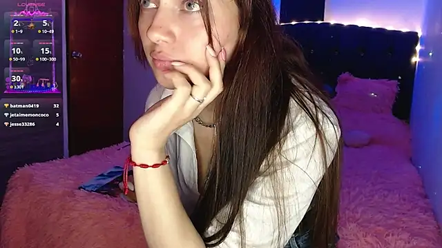 holy juli online show from March 2025 06:43:01 AM