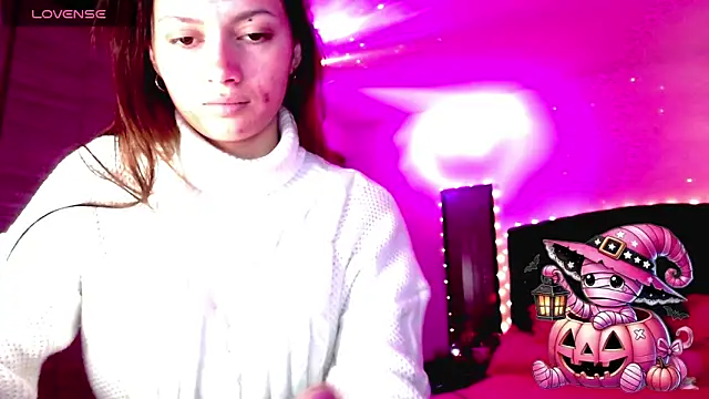 holy juli online show from October 2025 03:40:02 AM