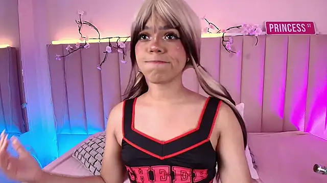 KellyOlsenbe online show from October 2025 08:43:02 PM