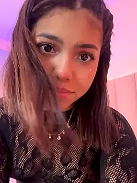 KellyOlsenbe online show from December 2025 08:36:01 PM