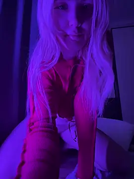 Fluffy Monica online show from March 2026 02:22:02 PM