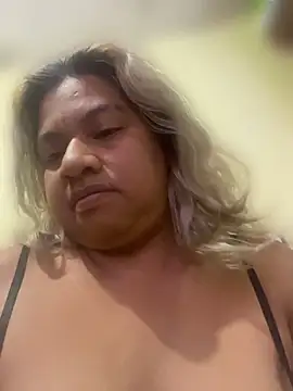 DanielitaWM online show from May 2026 06:31:01 AM
