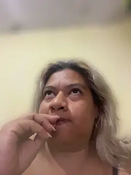 DanielitaWM online show from May 2026 05:55:01 AM