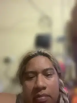 DanielitaWM online show from April 2026 05:01:02 AM