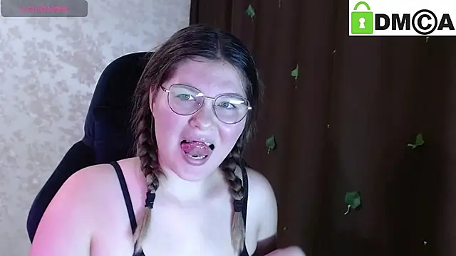 holy michela online show from October 2025 01:12:02 PM