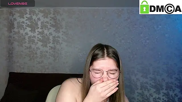 Snapshot of holy_michela chatting on January 2025 09:47:02 PM holy michela online show from January 2025 09:47:02 PM