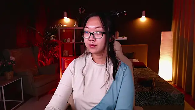 Snapshot of Marine_Vact chatting on October 2025 02:07:01 PM Marine Vact online show from October 2025 02:07:01 PM