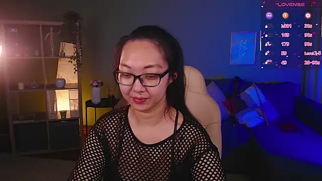 Snapshot of Marine_Vact chatting on September 2025 02:02:01 PM Marine Vact online show from September 2025 02:02:01 PM