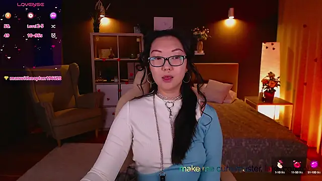 Snapshot of Marine_Vact chatting on February 2025 05:30:02 PM Marine Vact online show from February 2025 05:30:02 PM