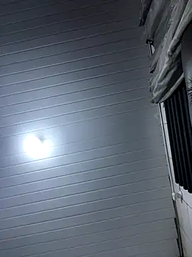 luara1988 online show from December 2025 12:55:01 AM