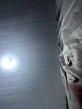 luara1988 online show from January 2026 01:31:01 AM