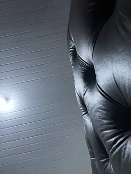 luara1988 online show from December 2025 09:57:02 AM