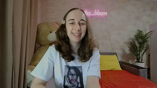 Anika bloom online show from March 2025 11:09:01 PM