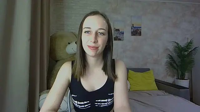 Snapshot of Anika_bloom chatting on October 2025 09:57:02 PM Anika bloom online show from October 2025 09:57:02 PM