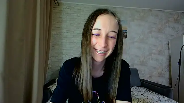 Anika bloom online show from May 2026 11:33:01 PM