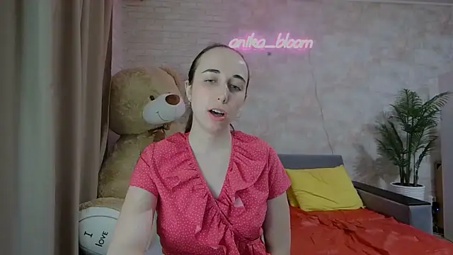 Anika bloom online show from March 2025 04:05:02 AM