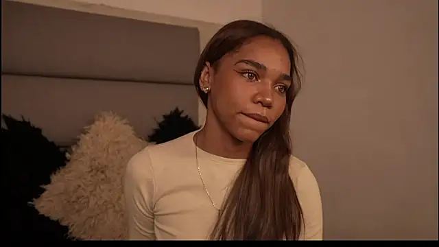 Lily Miiller online show from April 2026 09:34:02 PM