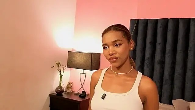 Lily Miiller online show from September 2025 09:03:01 PM